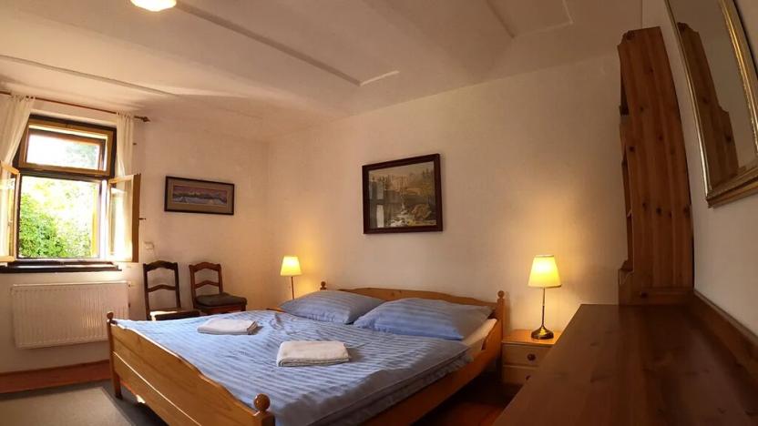 Prodej rodinného domu, Pecka, 300 m2