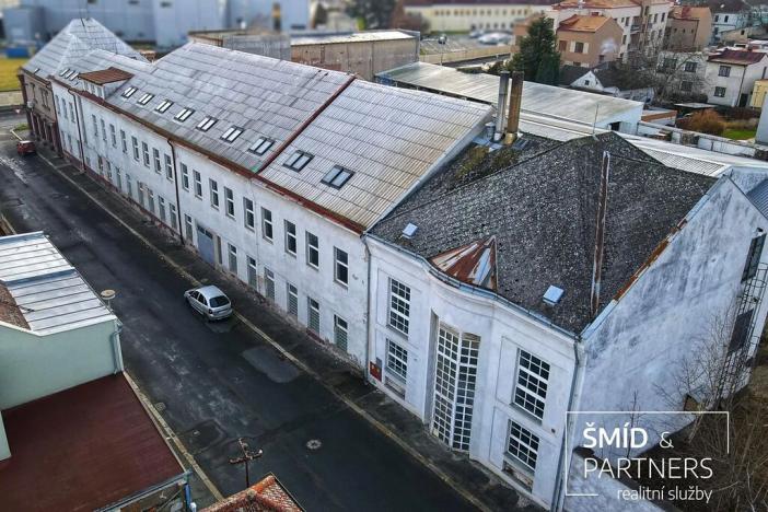Prodej výrobních prostor, Kutná Hora, Vítězná, 3200 m2