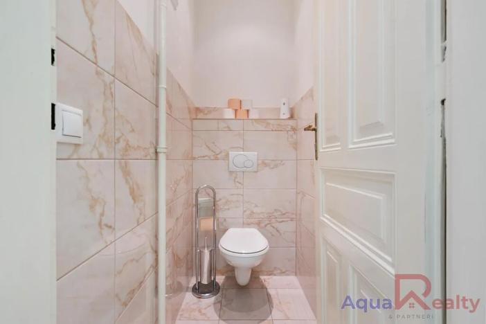 Prodej bytu 3+1, Karlovy Vary, K. Čapka, 88 m2