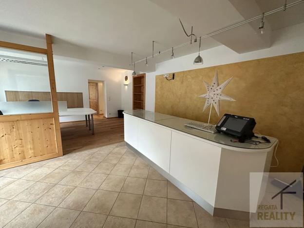 Prodej obchodního prostoru, Bad Kleinkirchheim, Rakousko, Dorfstraße, 90 m2