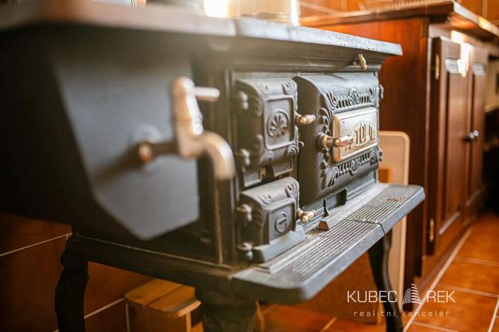 Prodej rodinného domu, Suchdol nad Lužnicí, Žižkova, 300 m2