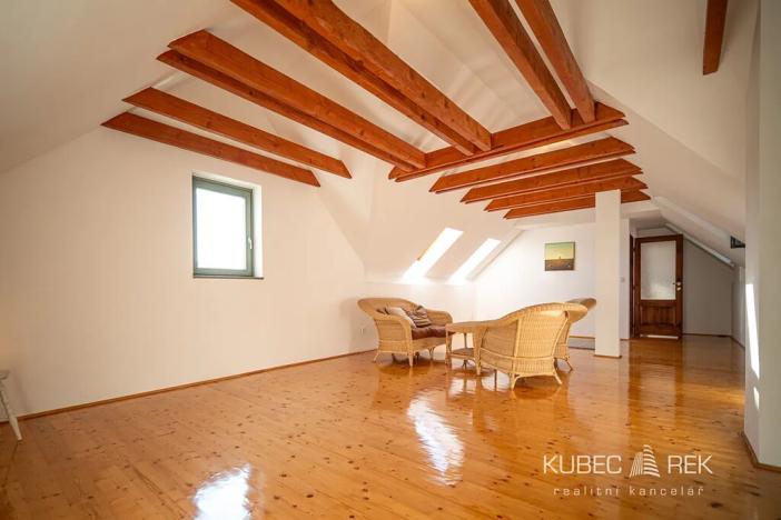 Prodej rodinného domu, Suchdol nad Lužnicí, Žižkova, 300 m2