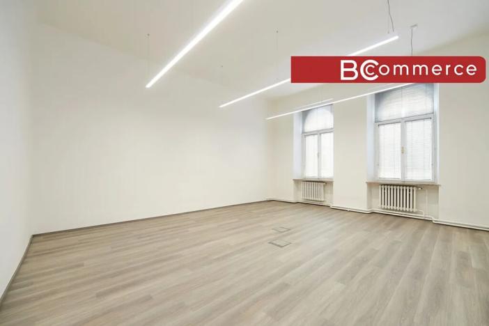Pronájem kanceláře, Brno, Jánská, 167 m2