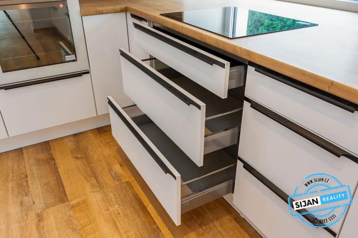 Prodej bytu 3+kk, Ostrava, U Lesa, 98 m2