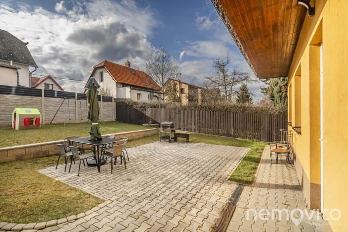 Prodej vícegeneračního domu, Říčany, Hálkova, 200 m2