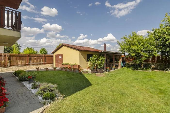 Prodej rodinného domu, Klecany, U Louže, 225 m2