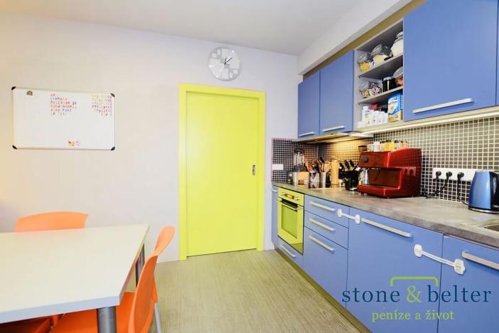 Prodej bytu 1+1, Praha - Vysočany, Kolbenova, 80 m2