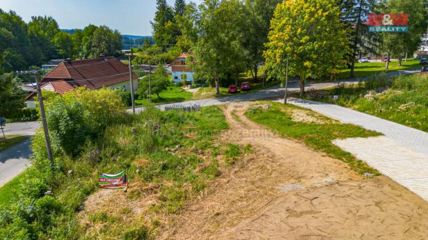 Prodej pozemku pro bydlení, Černá v Pošumaví - Bližná, 800 m2