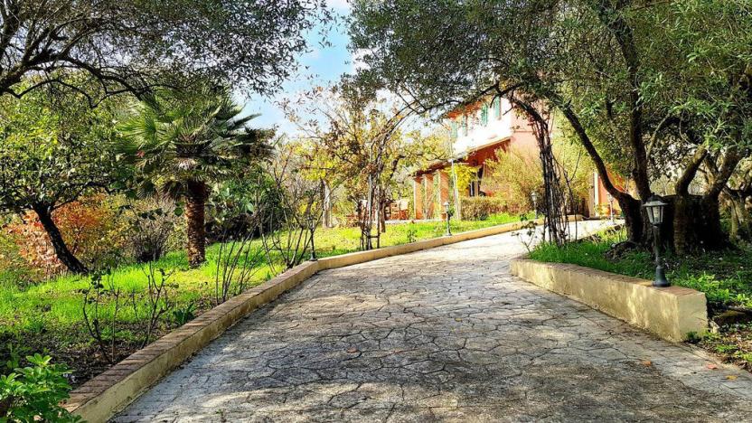 Prodej rodinného domu, Korfu, Jónské Ostrovy, Řecko, 110 m2