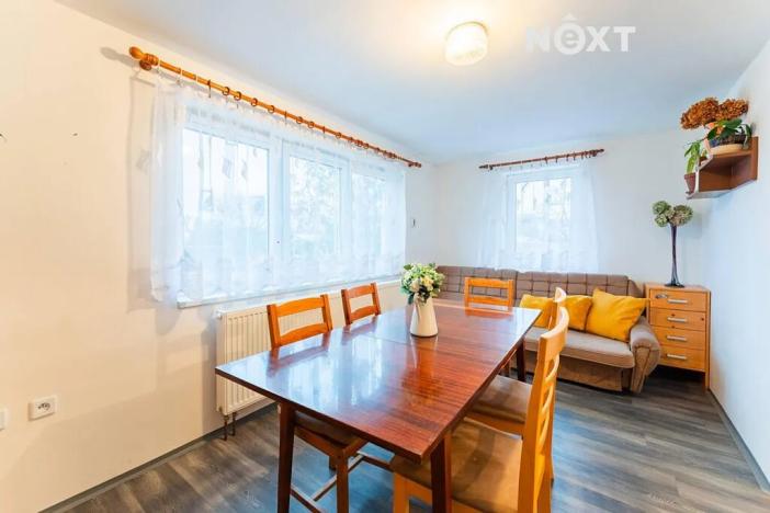 Prodej rodinného domu, Lesnice, 200 m2