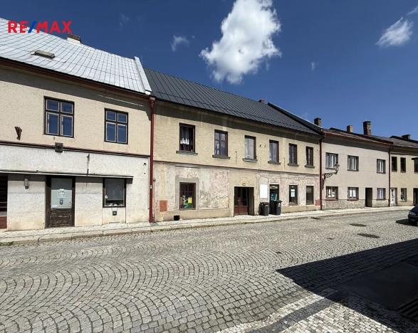 Prodej rodinného domu, Králíky, Valdštejnova, 400 m2