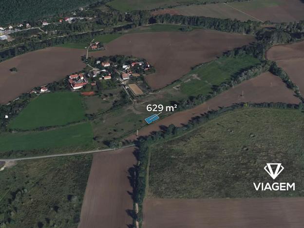 Prodej podílu pole, Praha, 353 m2