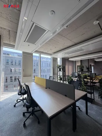 Pronájem kanceláře, Praha - Karlín, Karolinská, 35 m2