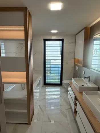 Prodej rodinného domu, Velké Popovice, Husova, 201 m2