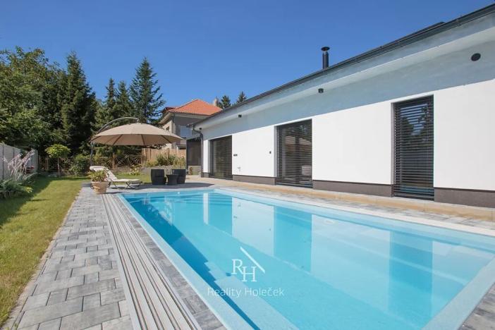 Prodej rodinného domu, Dolany, 160 m2