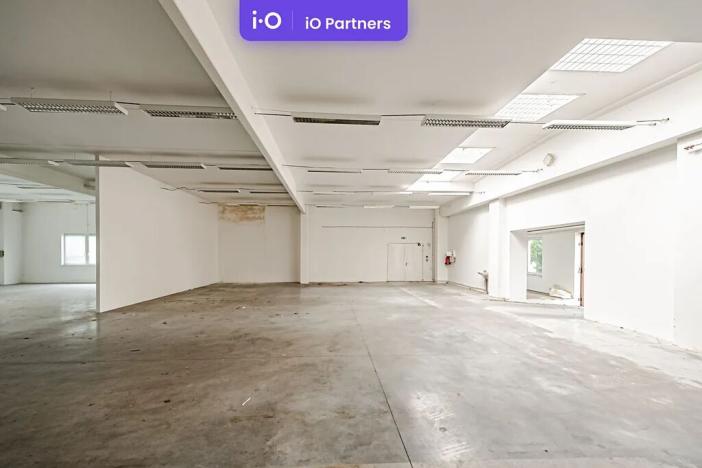Pronájem výrobních prostor, Nymburk, U Početky, 2000 m2