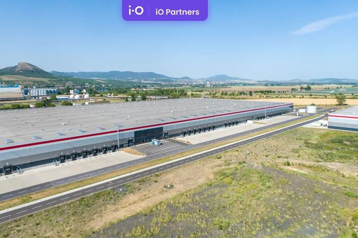 Pronájem skladu, Lovosice, Terezínská, 14562 m2