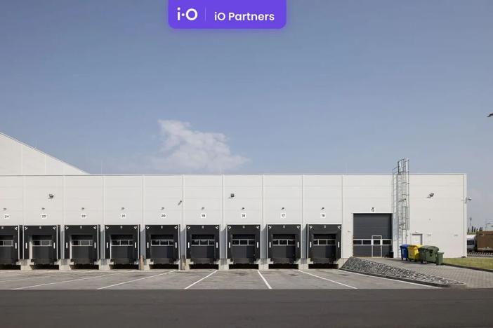 Pronájem skladu, Hustopeče, Brněnská, 2000 m2