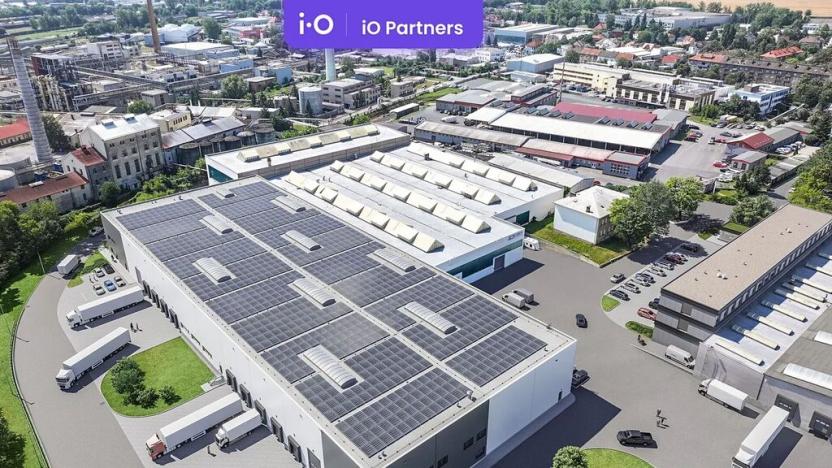 Pronájem skladu, Kolín, Zengrova, 6200 m2