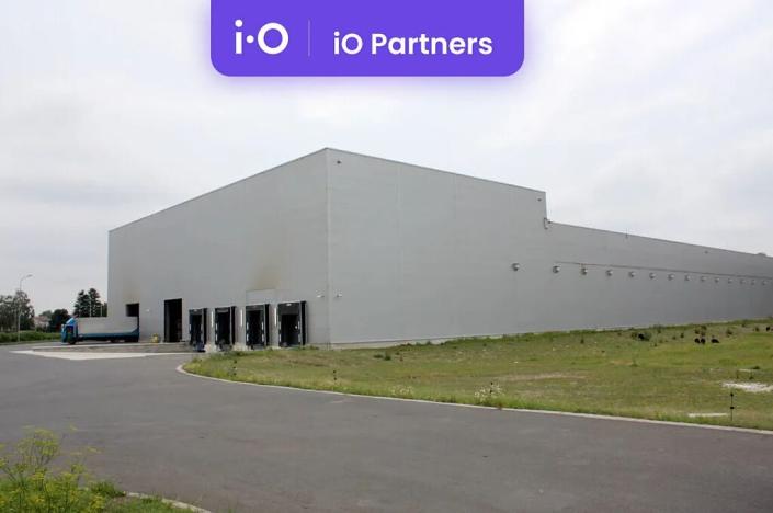 Pronájem skladu, Litovel, 2000 m2