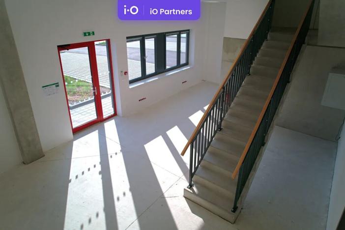 Pronájem skladu, Mikulov, Nádražní, 13850 m2