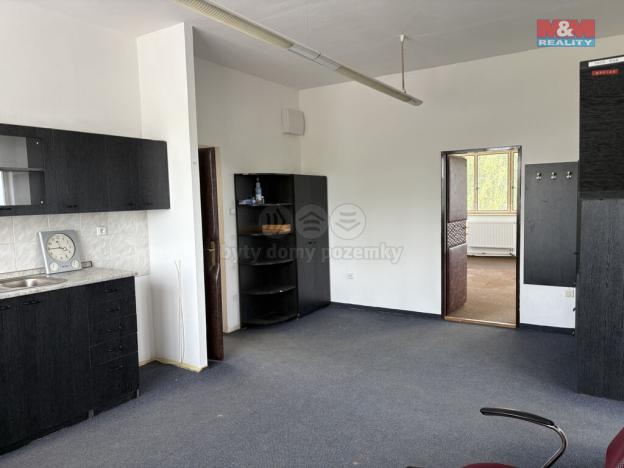 Pronájem kanceláře, Háje, 500 m2