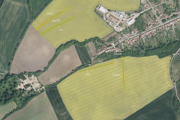 Prodej pole, Chvalkovice, 19629 m2