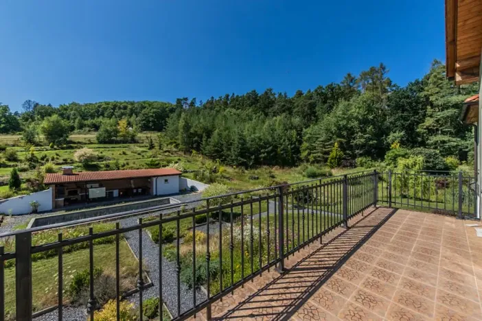 Prodej rodinného domu, Stranný, 804 m2