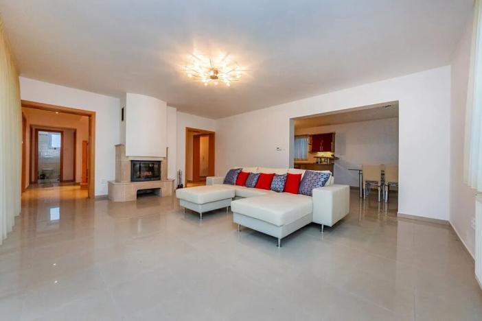 Prodej rodinného domu, Ohrobec, Na širokém I, 235 m2