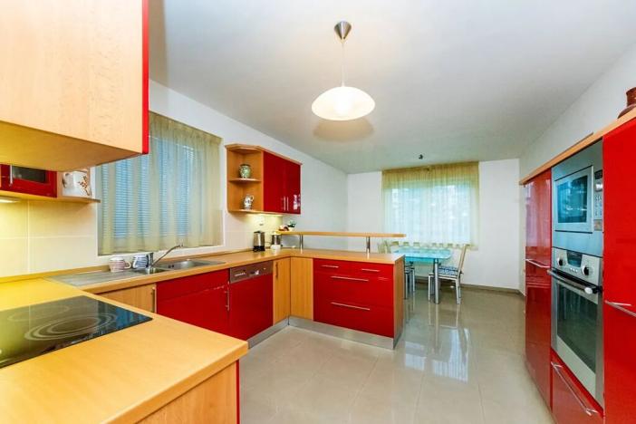 Prodej rodinného domu, Ohrobec, Na širokém I, 235 m2