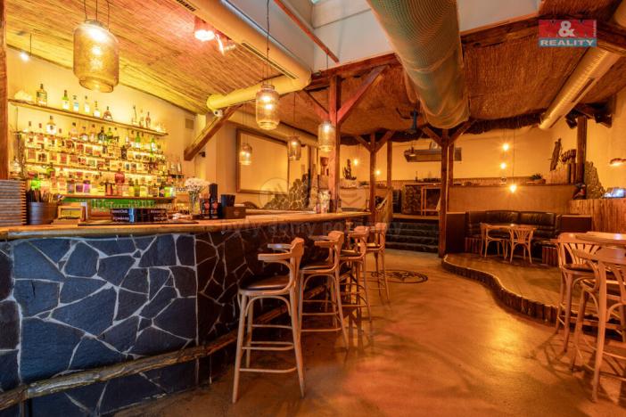 Prodej restaurace, Karlovy Vary, Jaltská, 255 m2