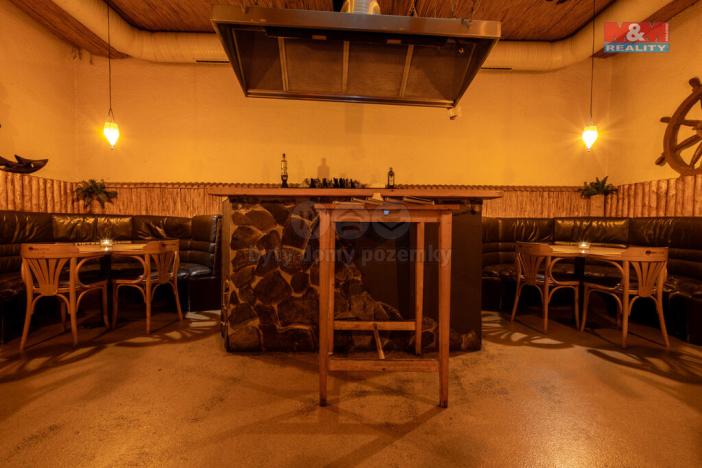 Prodej restaurace, Karlovy Vary, Jaltská, 255 m2