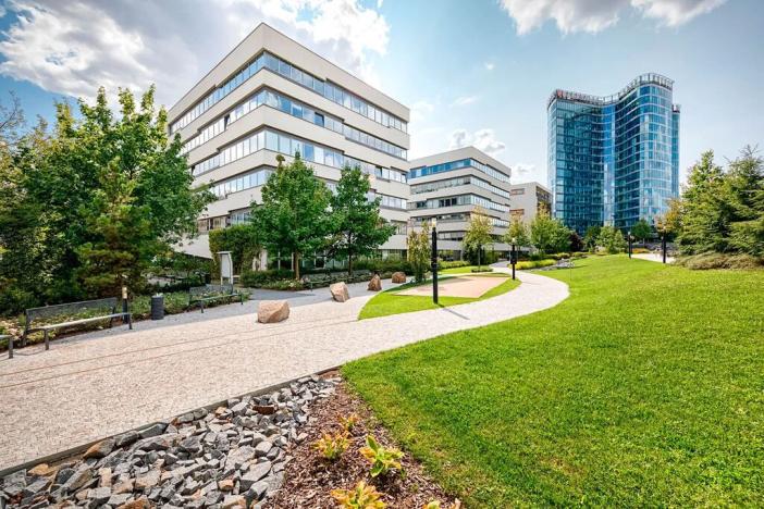 Pronájem kanceláře, Praha - Michle, Želetavská, 433 m2