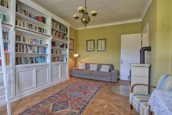 Prodej vily, Chocerady, 340 m2