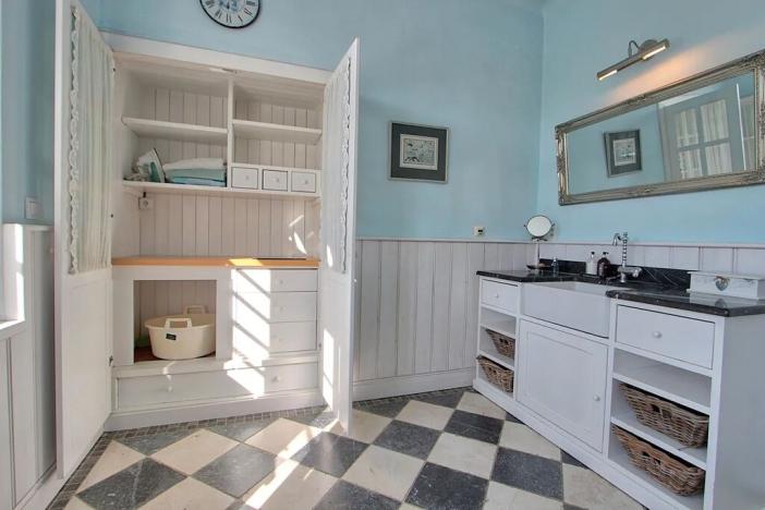 Prodej vily, Chocerady, 340 m2