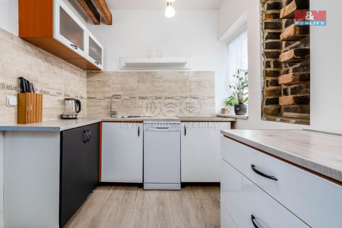 Prodej rodinného domu, Praha - Kyje, Osická, 230 m2