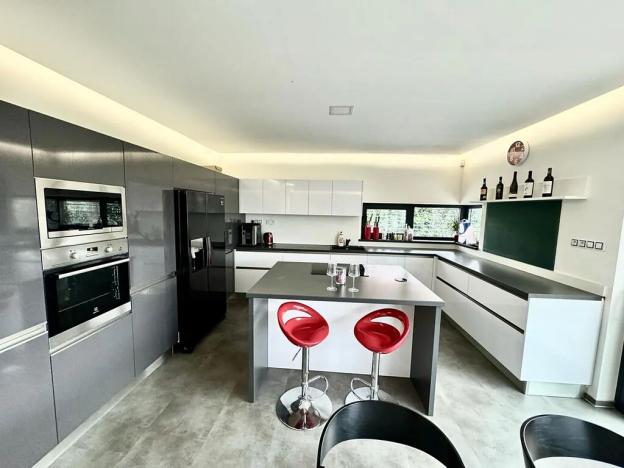 Prodej vily, Velké Pavlovice, Ostrovecká, 200 m2