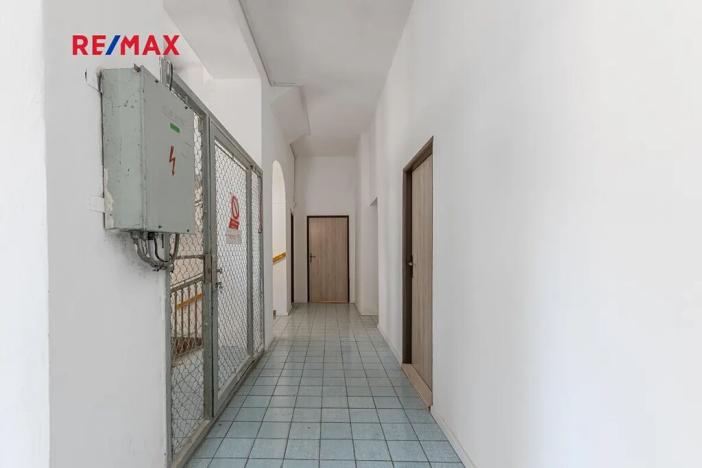 Prodej výrobních prostor, Zbiroh, Líšenská, 700 m2