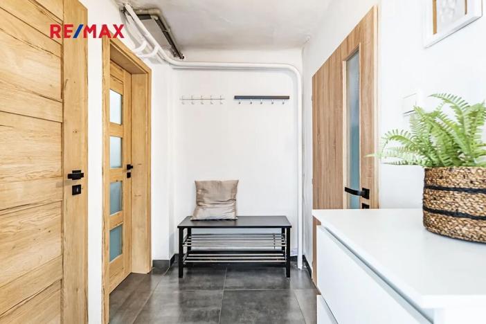 Prodej rodinného domu, Ledenice, 5. května, 155 m2