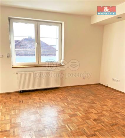 Pronájem bytu 1+kk, Praha - Hloubětín, Milovická, 20 m2