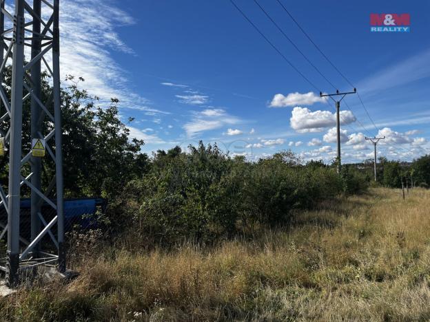 Prodej zahrady, Šlapanice, Hřbitovní, 703 m2