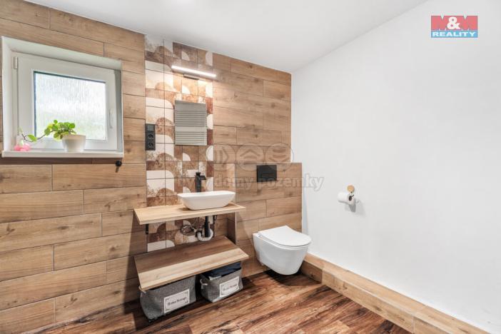 Prodej rodinného domu, Děčín - Děčín XXVIII-Folknáře, 231 m2