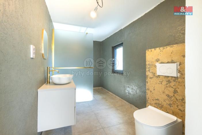 Prodej rodinného domu, Kropáčova Vrutice, 165 m2