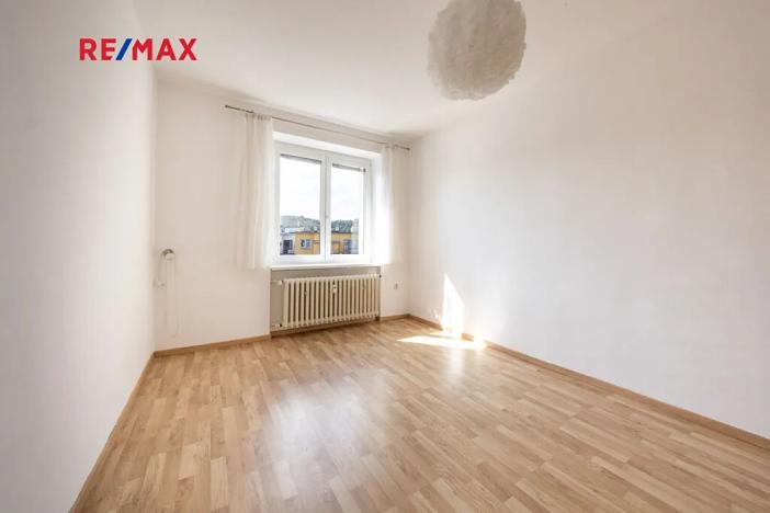 Pronájem bytu 3+1, Praha - Podolí, Jeremenkova, 80 m2