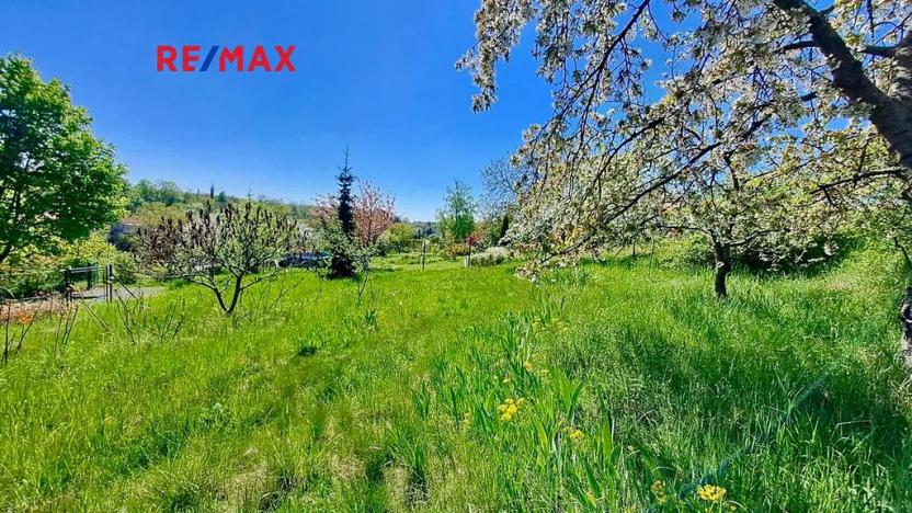 Prodej zahrady, Praha - Přední Kopanina, Nové domy, 2238 m2