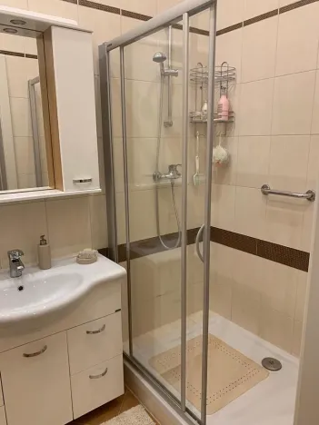 Prodej bytu 2+1, Karlovy Vary, Lázeňská, 71 m2