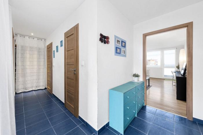 Prodej bytu 3+kk, Praha - Kobylisy, Třeboradická, 68 m2