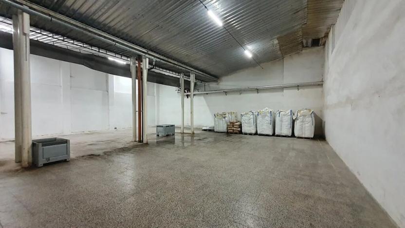 Dražba výrobních prostor, Nížkov, 7316 m2