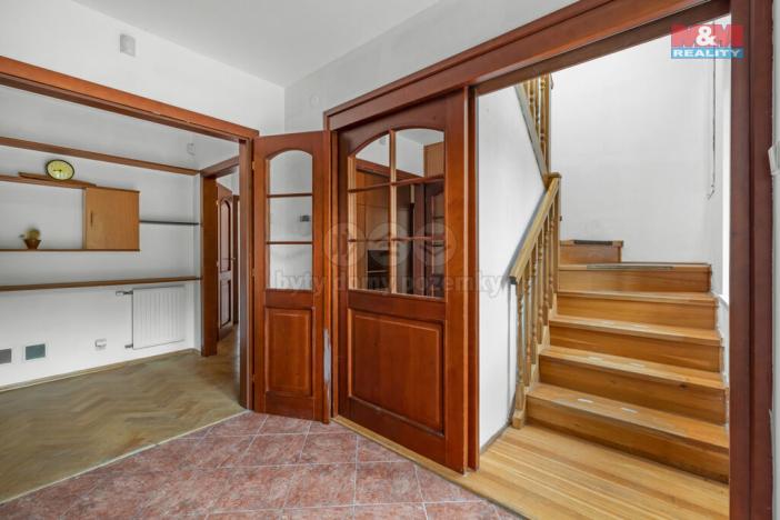 Prodej rodinného domu, Záryby, 200 m2