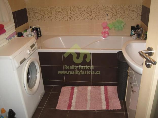 Pronájem bytu 2+kk, Plzeň, V Olších, 47 m2